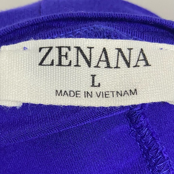 ZENANA woman blue knit oversized, short sleeves pullover top. Size L. Used. - Picture 5 of 6